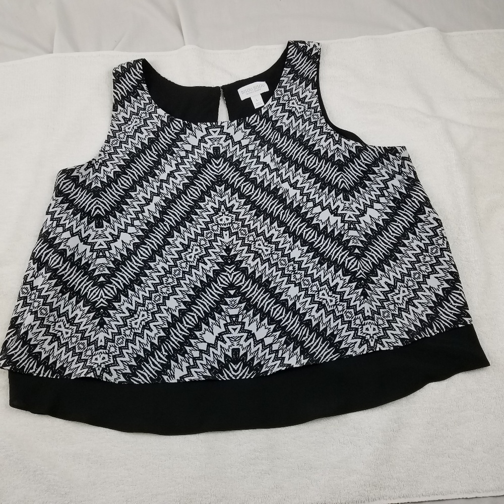 Bisou Michele Bohbot Lg Black & White Tank Top